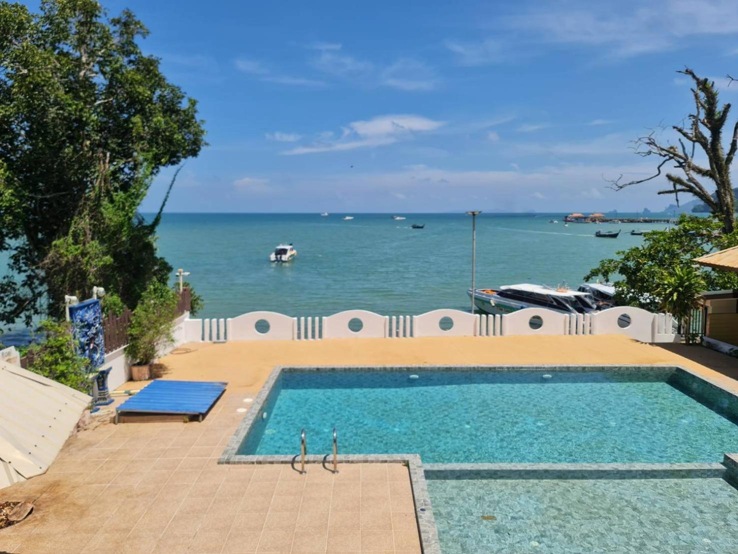 Chom By The Sea Ao Nam Mao Exterior foto