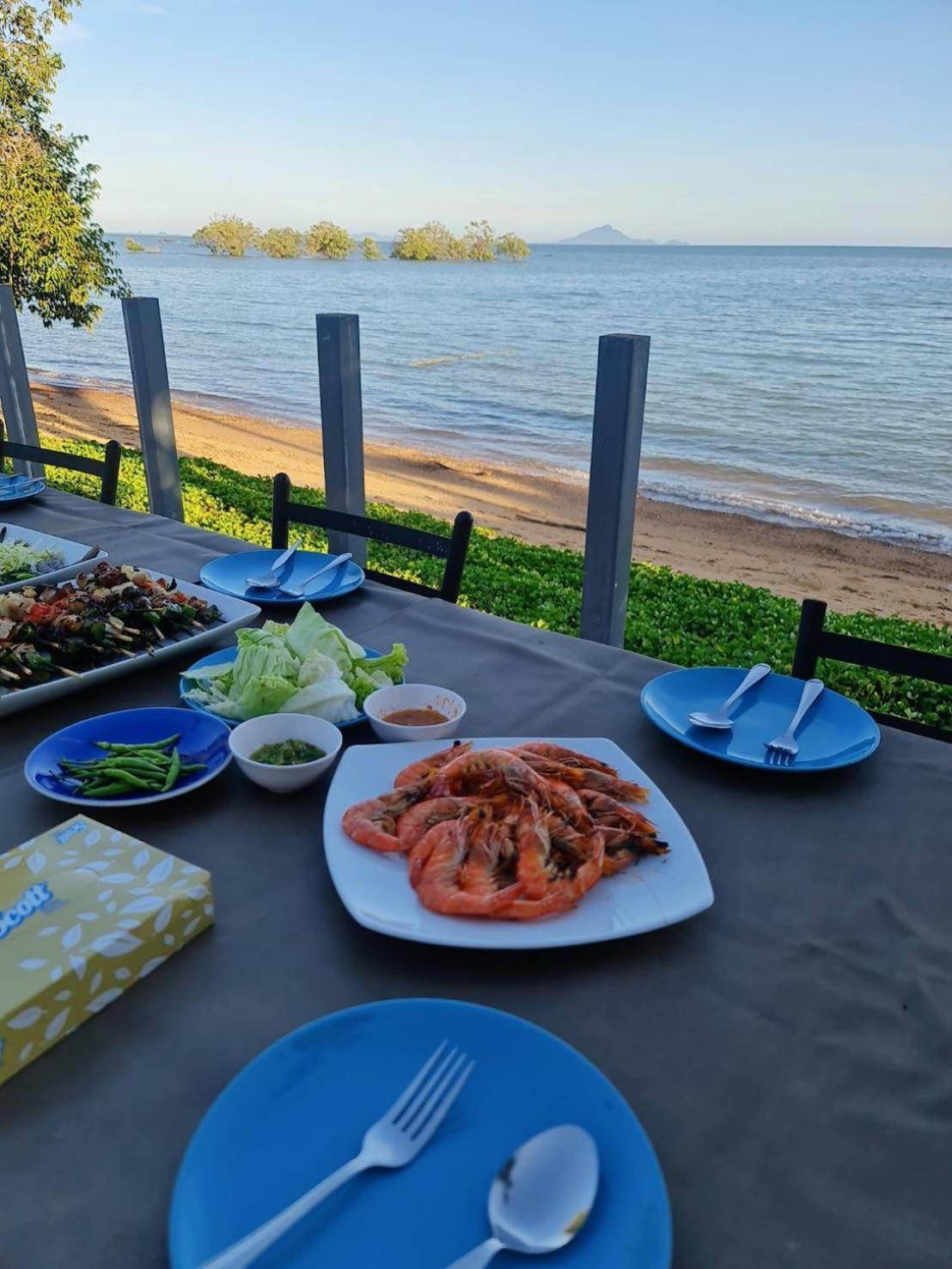 Chom By The Sea Ao Nam Mao Exterior foto
