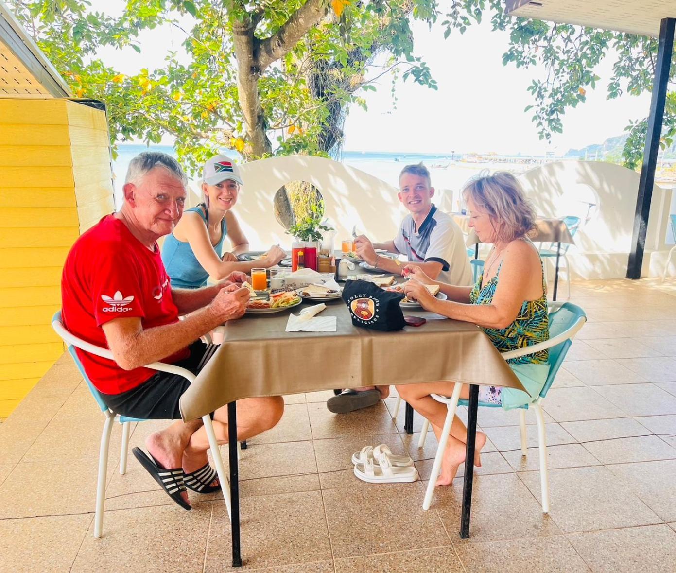 Chom By The Sea Ao Nam Mao Exterior foto